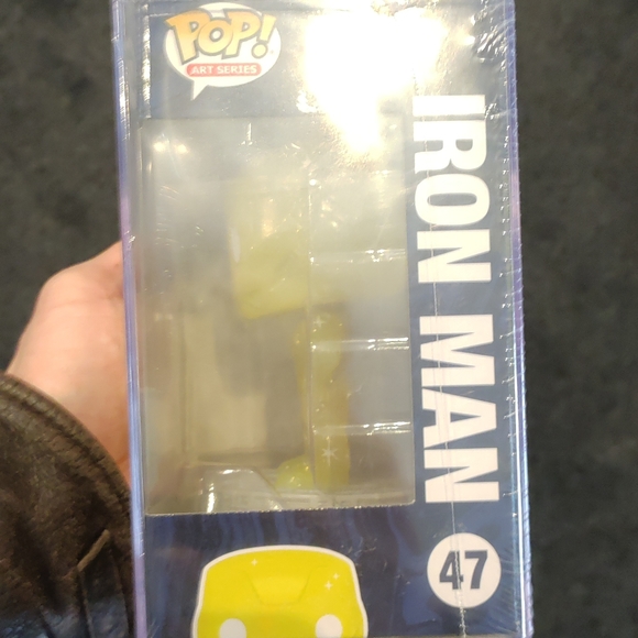 Funko Pop Art Series 47 Iron Man - Picture 2 of 5